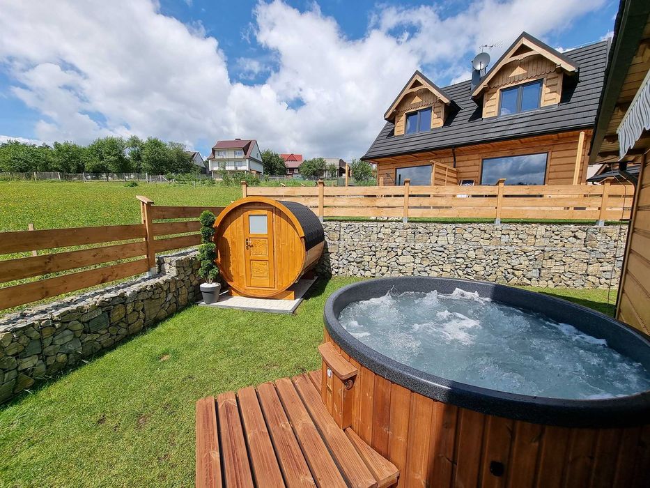 Domek w górach nad jeziorem Czorsztyńskim jacuzzi sauna kominek na wyłączność wolny weekend