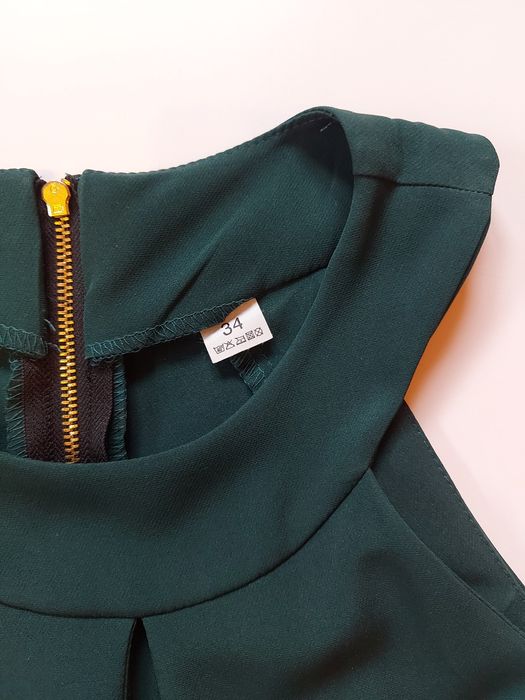 Asymetryczna sukienka - butelkowa zieleń