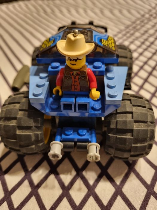 LEGO Racers 4585 Nitro Pulverizer