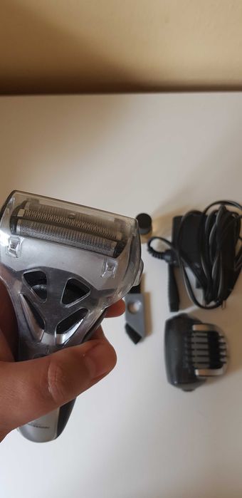 Golarka Panasonic ES-RT47