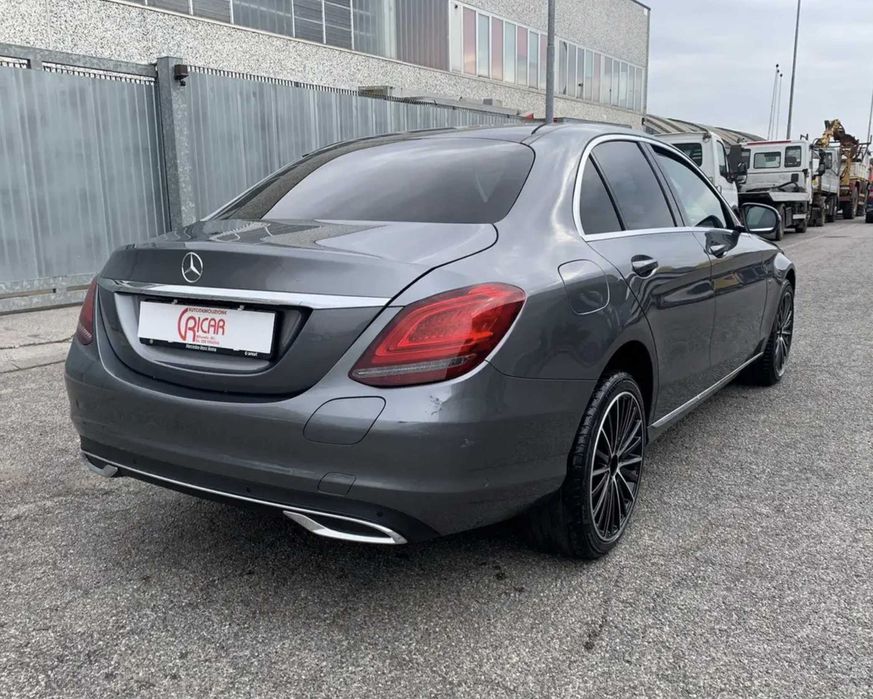 Mercedes W205 AMG С-клас бампер передній, задній разбока б/у