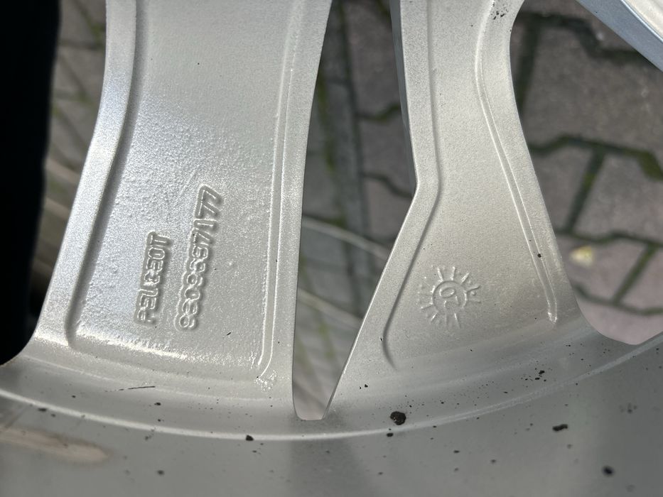 Felgi 17 5x108 opony jak nowe wielosezon 225/65/17