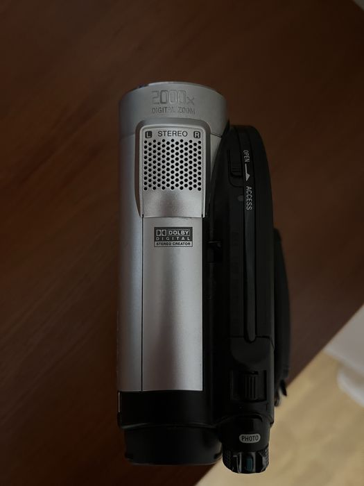 Відеокамера Sony DCR-DVD610E