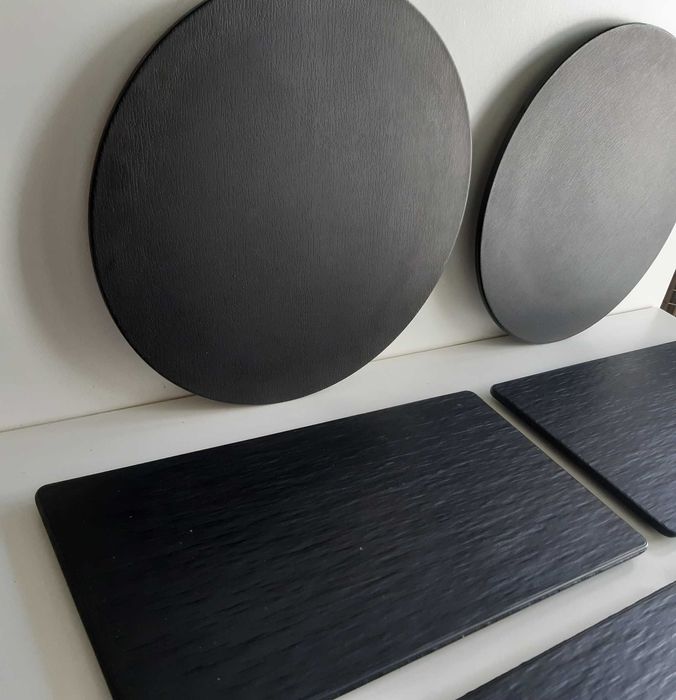 2 Pratos 4 Bandejas Melamina Preta imitar Pedra Expositor Alimentos