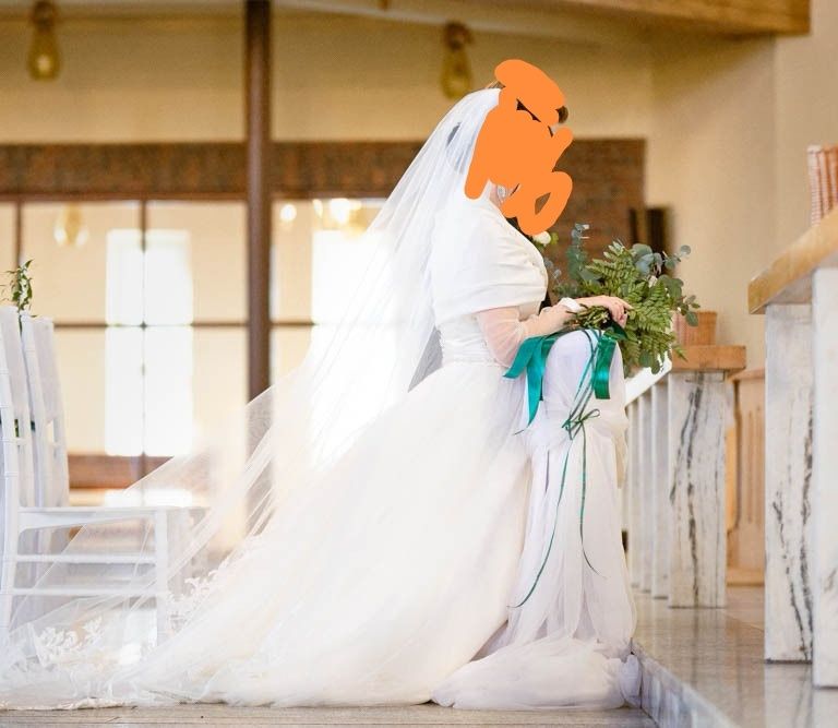 Suknia ślubna pepe linea 011