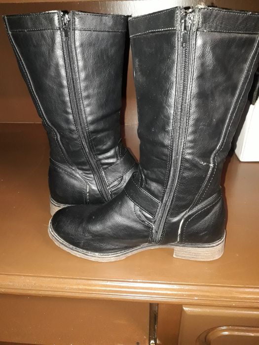 Botas  de criança 37