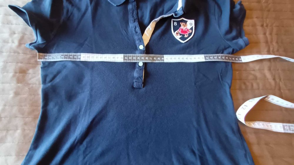 Polo  em azul escuro da Sacoor