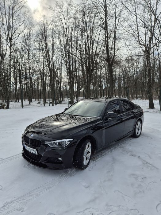 BMW f30 328ix 2015 року