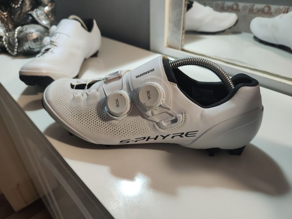 Sapatos Shimano nº42 + pedais