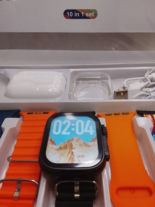 Smartwatch + inpods i20 ultra 3 Max