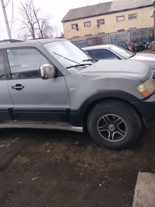 Митсубиси Паджеро Вагон.