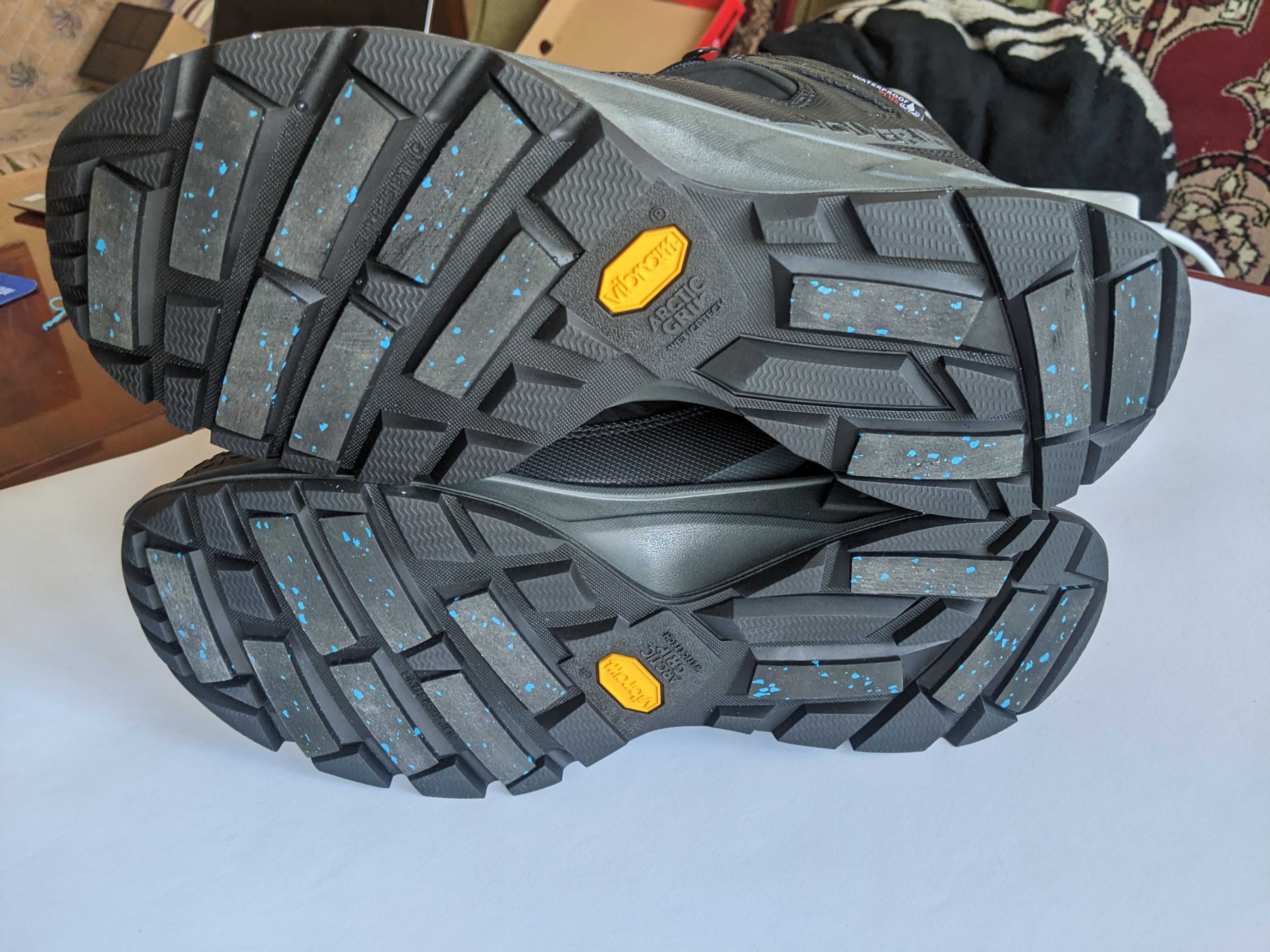 Wolverine ShiftPlus Polar Range 29 Primaloft Vibram Arctic Grip