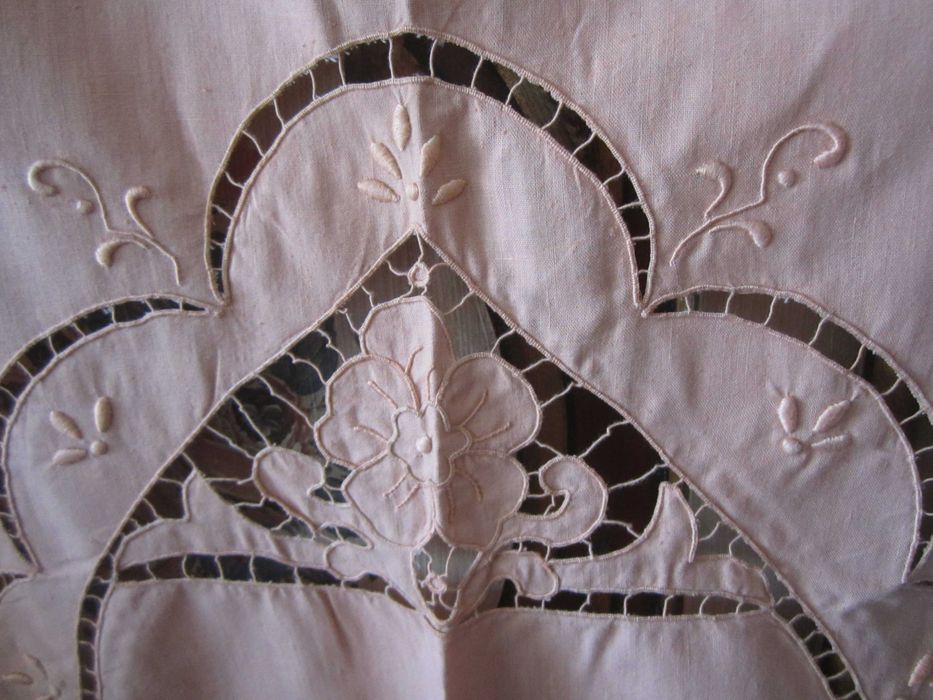 Toalha Antiga de Verdadeiro Sonho