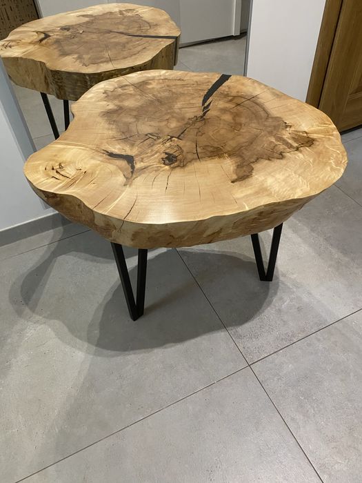 Stolik z plastra z żywicą-74/70cm