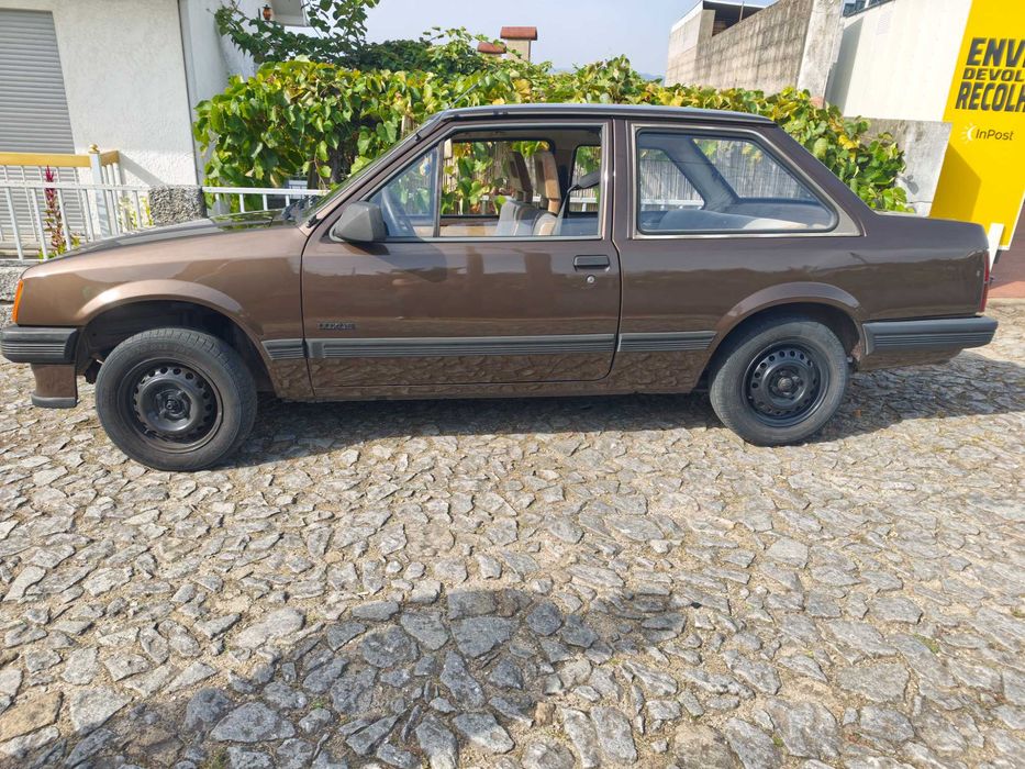 Opel Corsa A