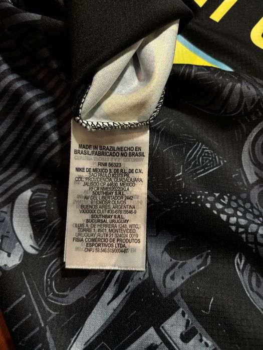 Camisola Brasil Nike Edição Especial Cristo Redentor - Preta/Cinza