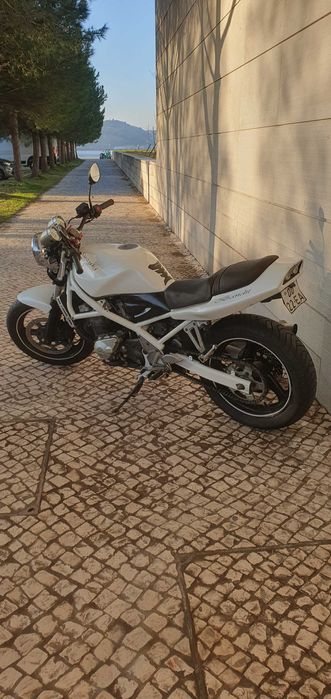 Mota suzuky bandit 400