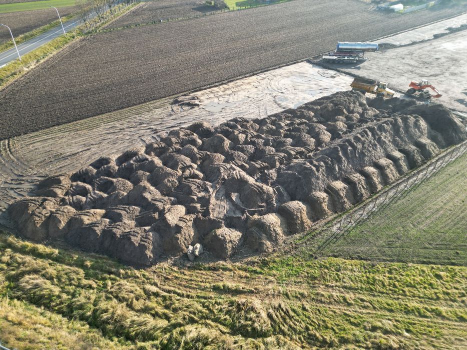 Ziemia, podwyższenie terenu, możliwy załadunek i transport