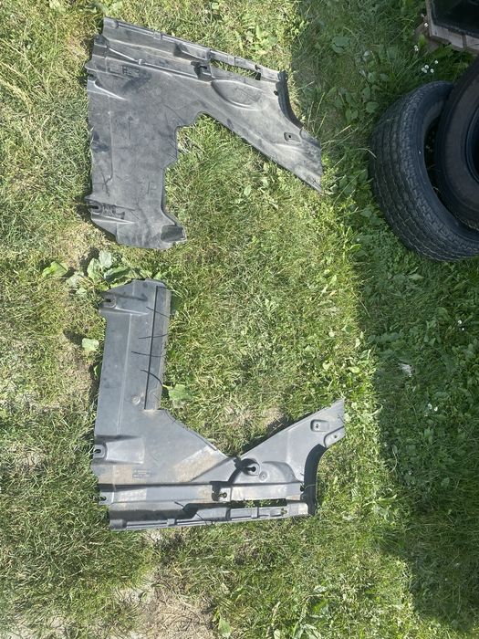 Захист Audi A4 B9, 8W0825216,8w0825215