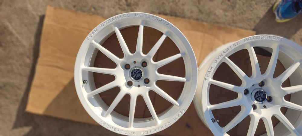Felgi Team Dynamics ProRace 1.2.  17x7J,4x98 ,et27
