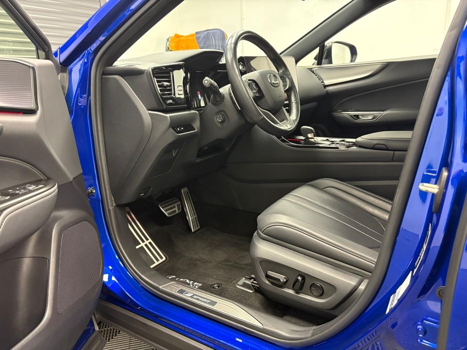 Lexus NX450h+ plugin