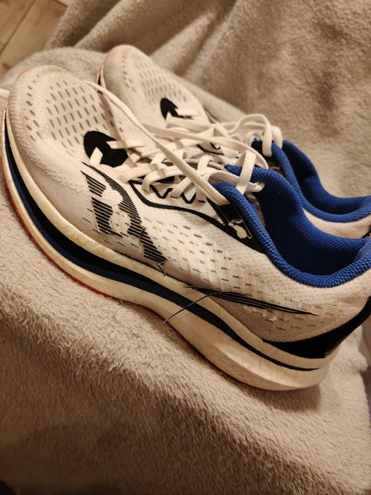 Buty sportowe 42