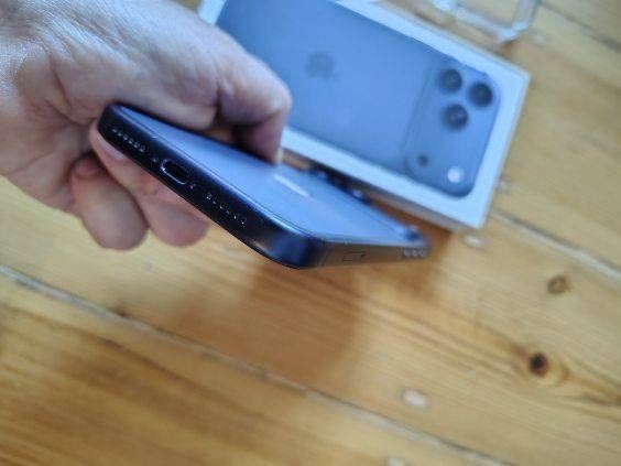 Iphone 17 pro max idealny gwarancja Media Expert