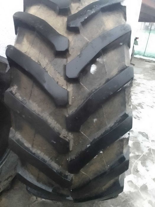 Opona ciągnika Trolleborg 650/65/38