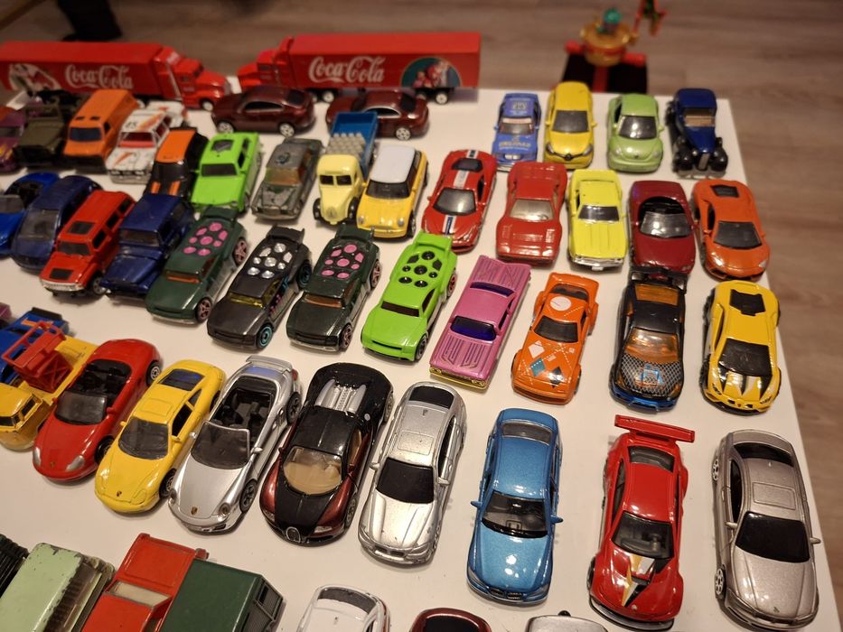 Modele Resoraki Hot wheels Matchbox Siku Welly Lesney  6