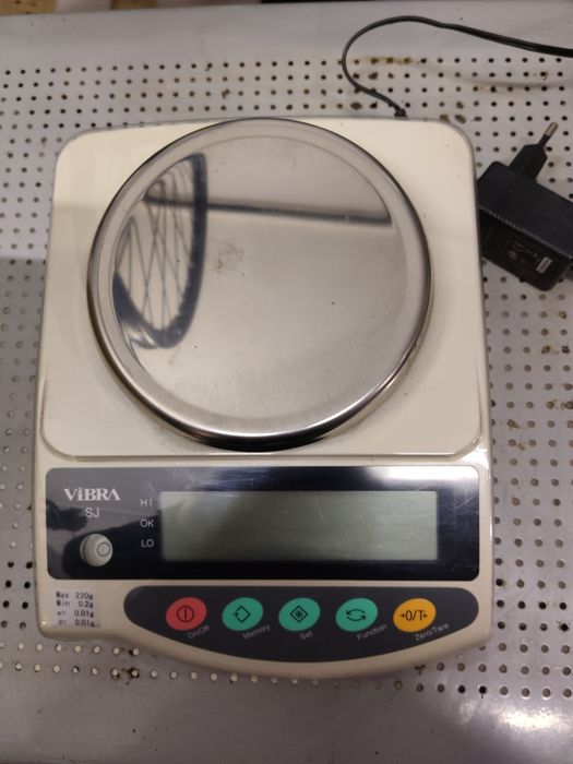Waga Vibra SJ220ce