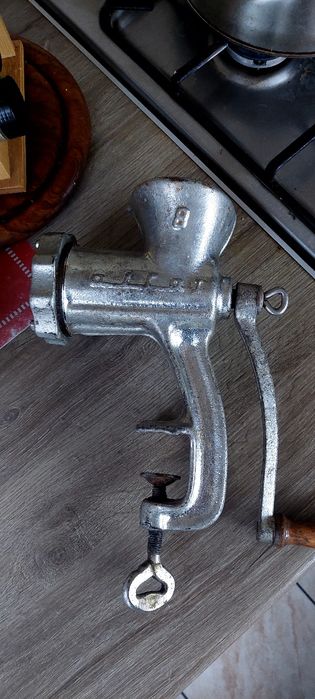 Maszynka do mięsa rozmiar 8