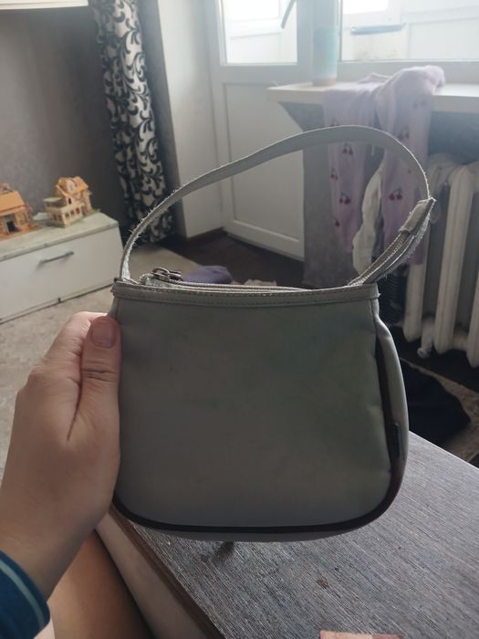 Продвм сумочку сіру