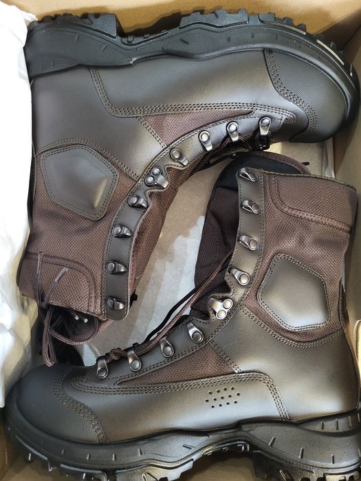 Buty wojskowe  brązowe nowe