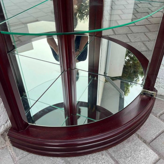 Vitrine Expositora de Canto Clássica em Madeira