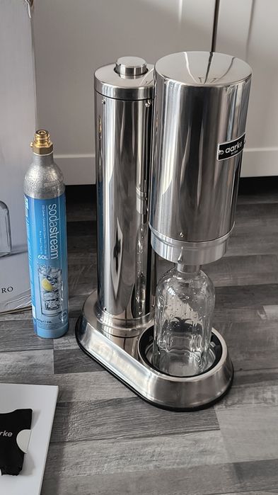 Saturator do wody Aarke Carbonator Pro