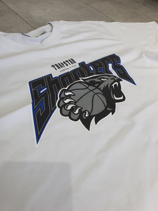 Koszulka Trapstar Shooters Playoff Tee biała T-shirt Y2K Drip UK