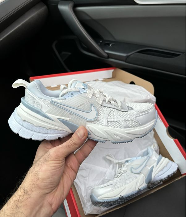 Женские Nike V2K Run Новые  Оригинал