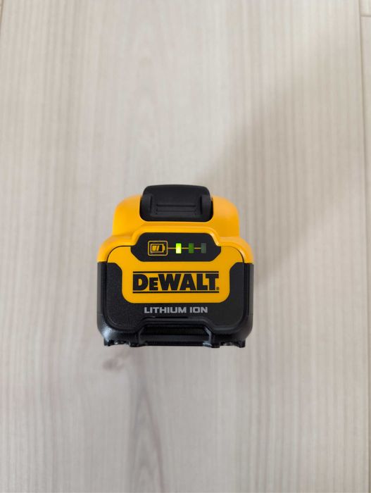 Akumulator DeWalt DCB126 XR 12V 5Ah 60Wh, nowy