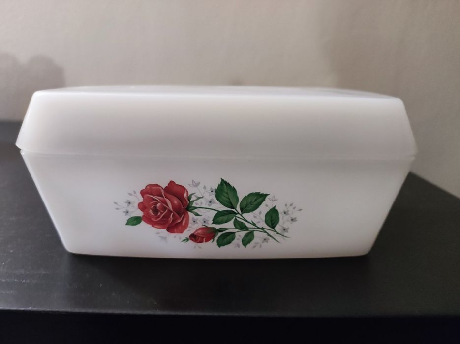 Conjunto 6 chávenas de café com pires + manteiga Arcopal