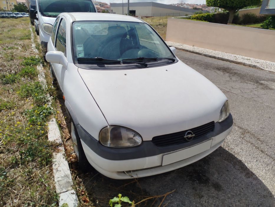 Opel Corsa 1.5 TD Motor Isuzu