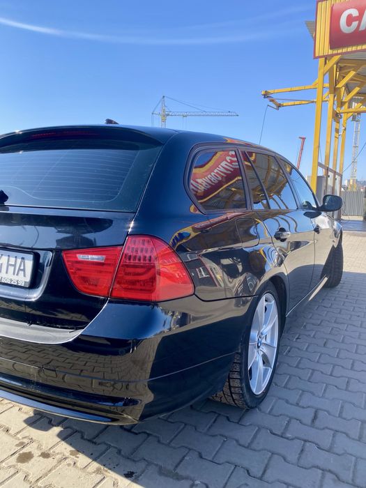 Продам BMW 3 series E91 Rest