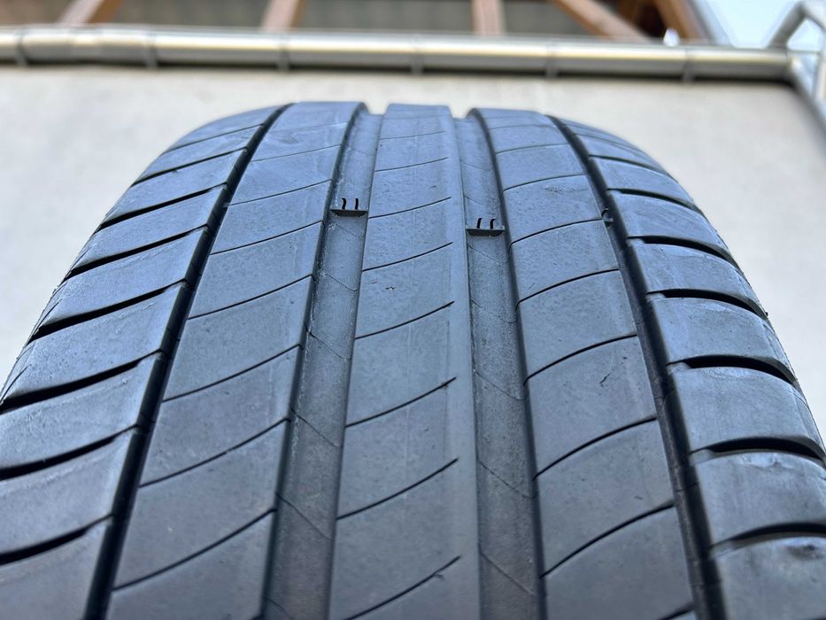 x1  235/55R17 Michelin Primacy 3 103W 5,8mm 2019r świetny stan! P126L