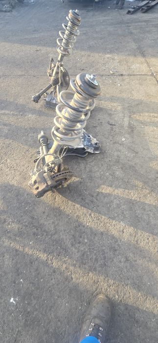 Belka przód sanki mcperson zwrotnica Citroen C4 Grand Picasso 2011r