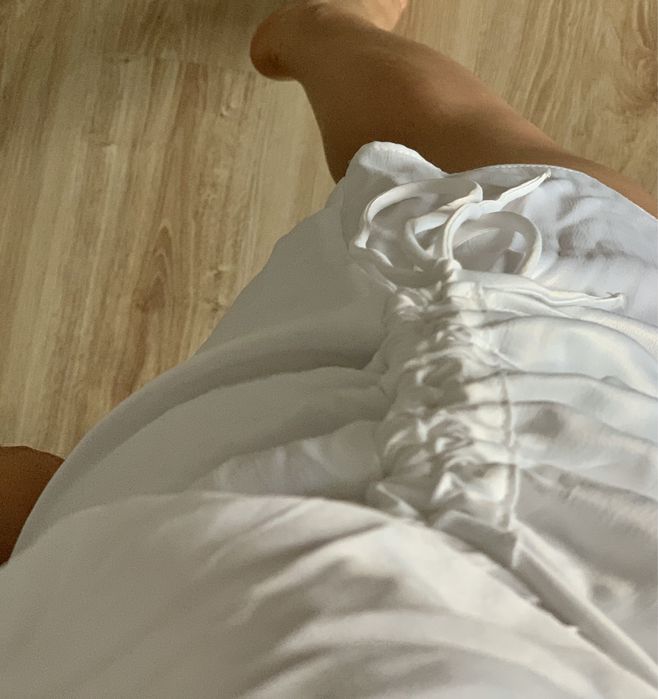 Nowa marszczona drapowana sukienka zara biała satynowa asymetryczna