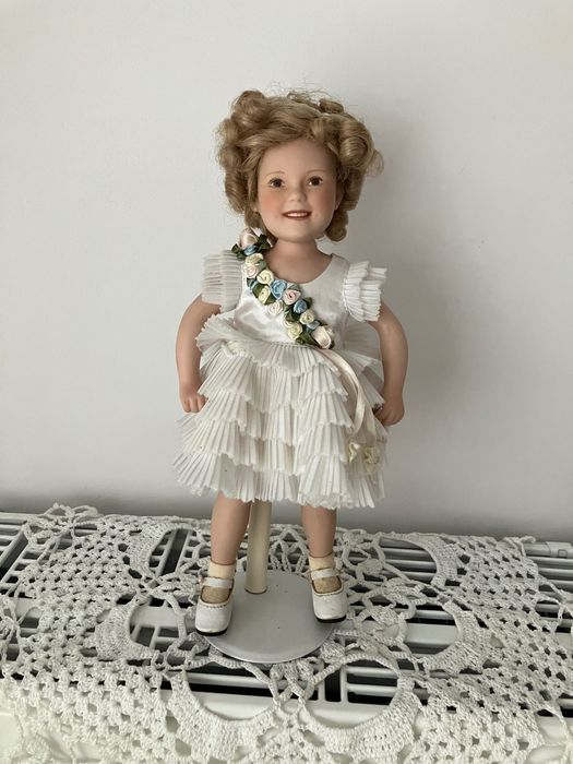 Kolekcjonerska lalka porcelanowa shirley temple