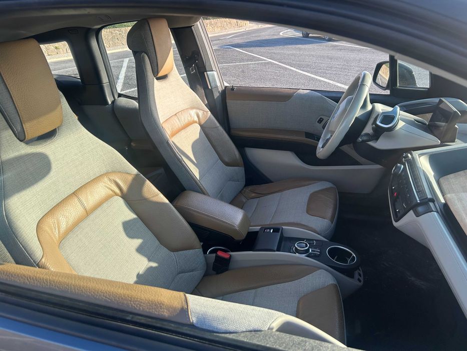 BMW I3 excelente
