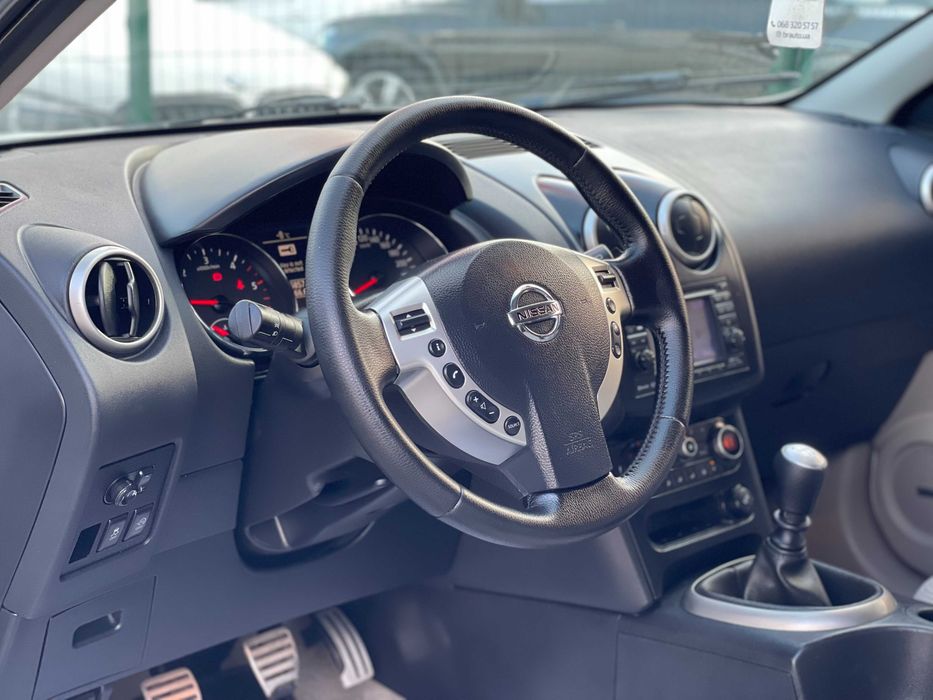 Nissan Qashqai+2 2013