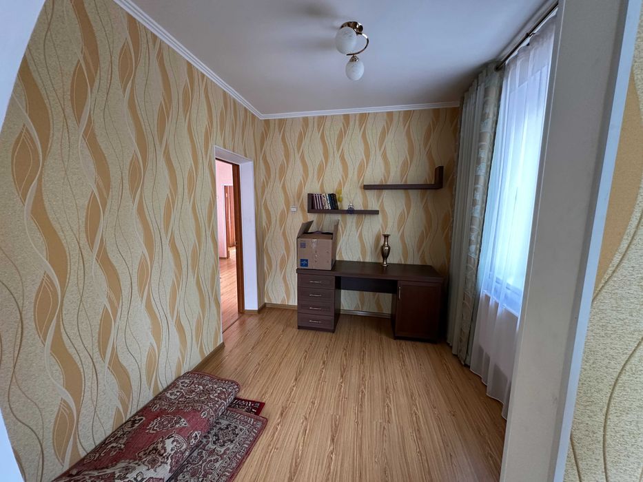 Житловий будинок селище Приютівка