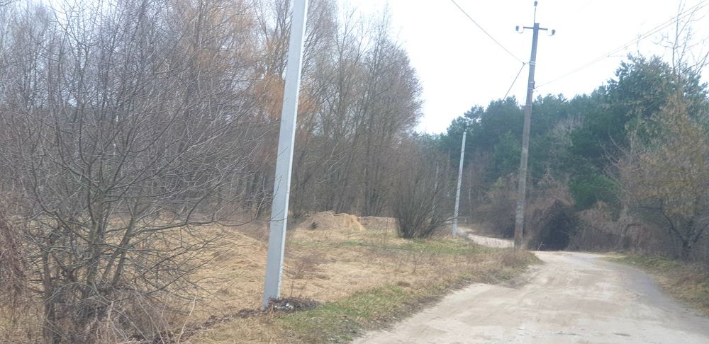 Малютянка. Продаж ділянка 10соток(вихід на струмок)