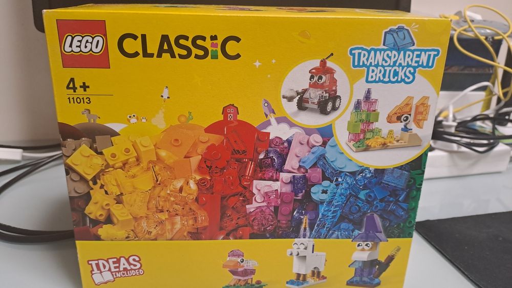 LEGO caixa bricks transparentes